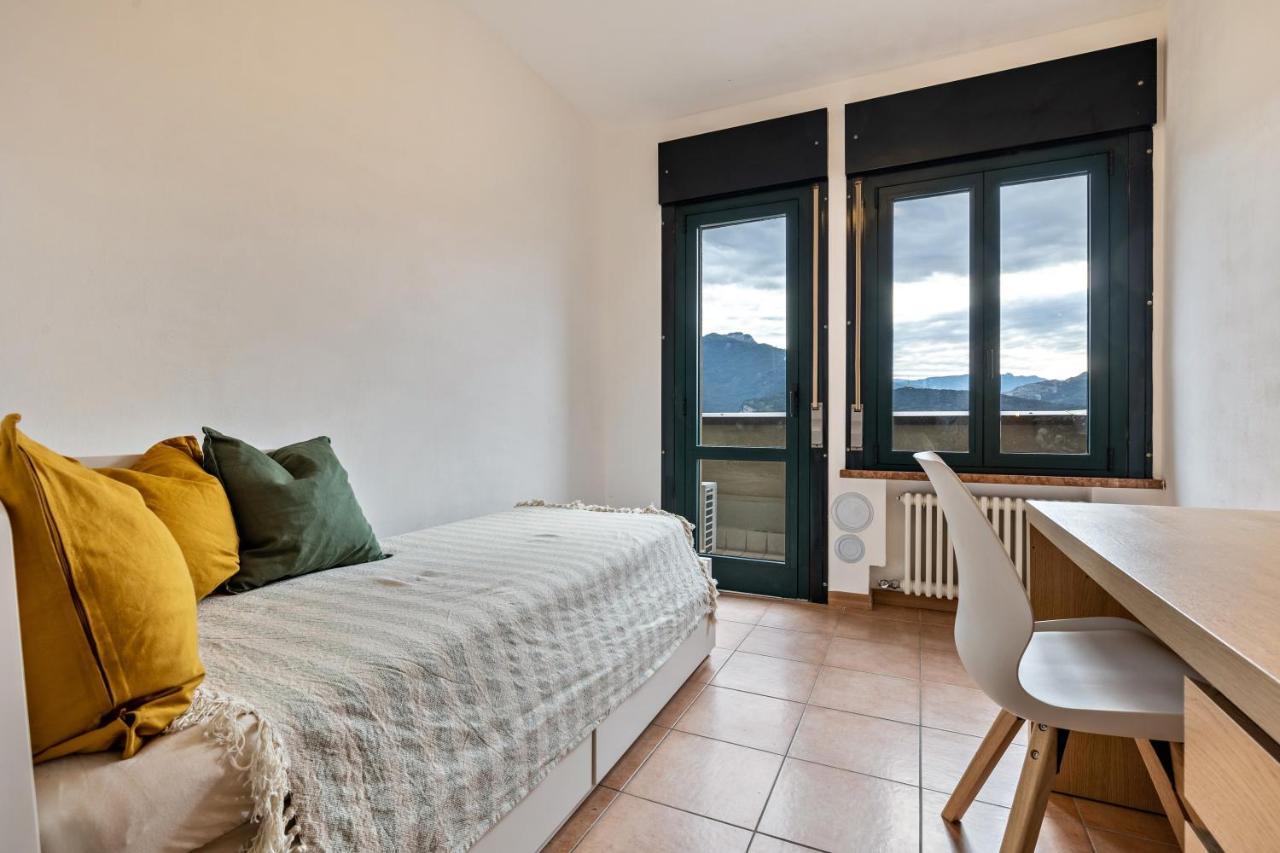 Апартаменты La Terrazza Di Vincent Sul Garda Рива-дель-Гарда Экстерьер фото