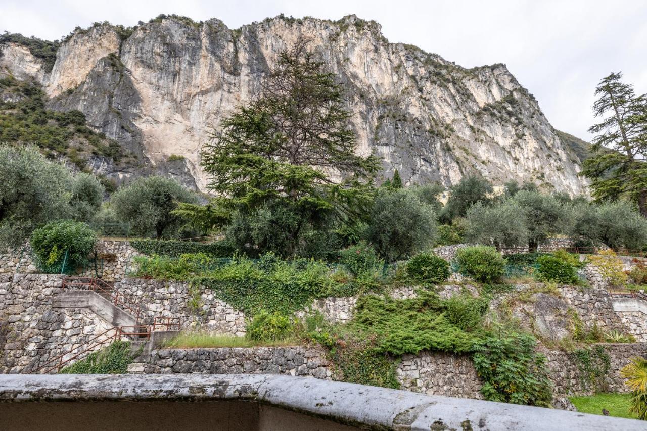 Апартаменты La Terrazza Di Vincent Sul Garda Рива-дель-Гарда Экстерьер фото